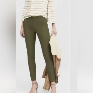 Banana Republic Skinny Pants
